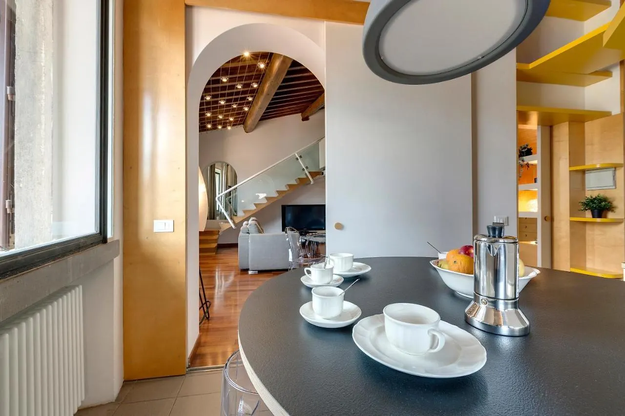 Beatrice Apartment By Mamo Firenze