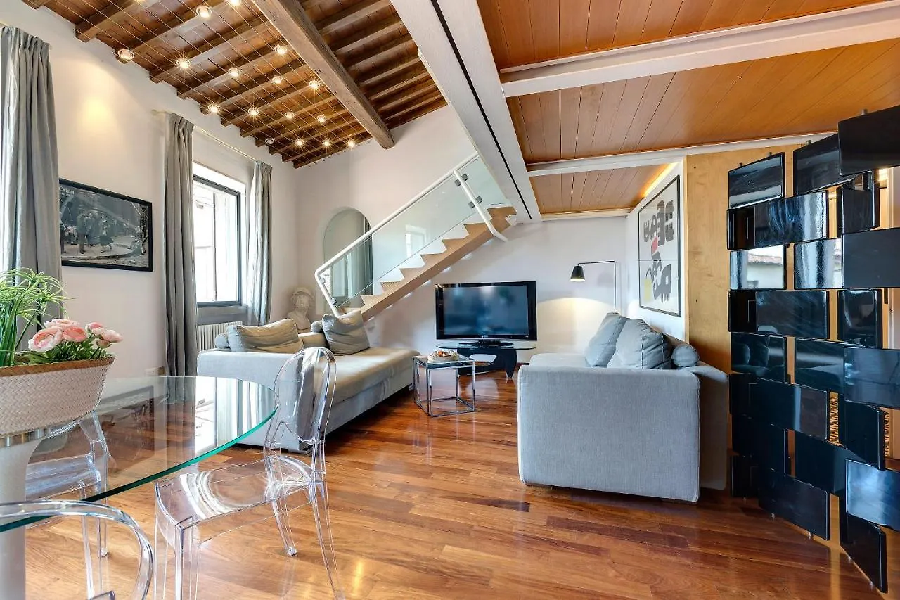 Beatrice Apartment By Mamo Florencie