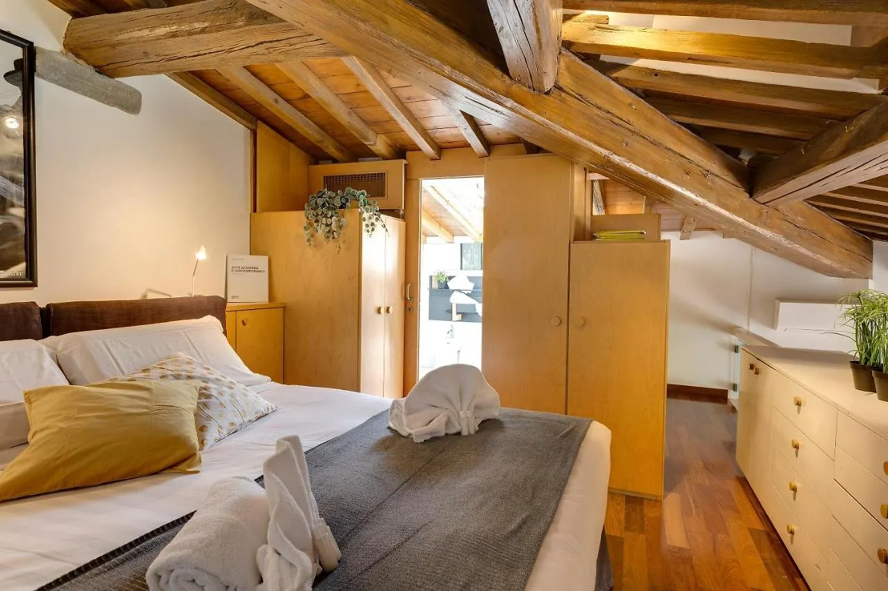 Beatrice Apartment By Mamo Florencie